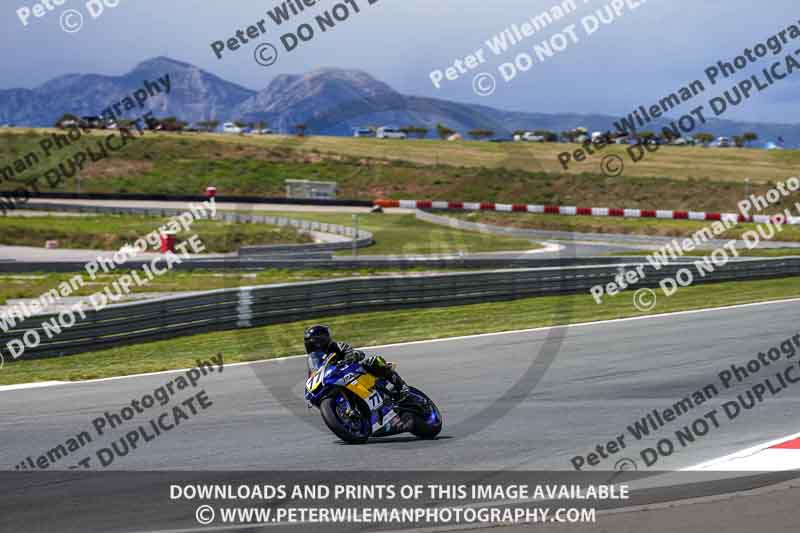 cadwell no limits trackday;cadwell park;cadwell park photographs;cadwell trackday photographs;enduro digital images;event digital images;eventdigitalimages;navarra;no limits trackdays;peter wileman photography;racing digital images;trackday digital images;trackday photos